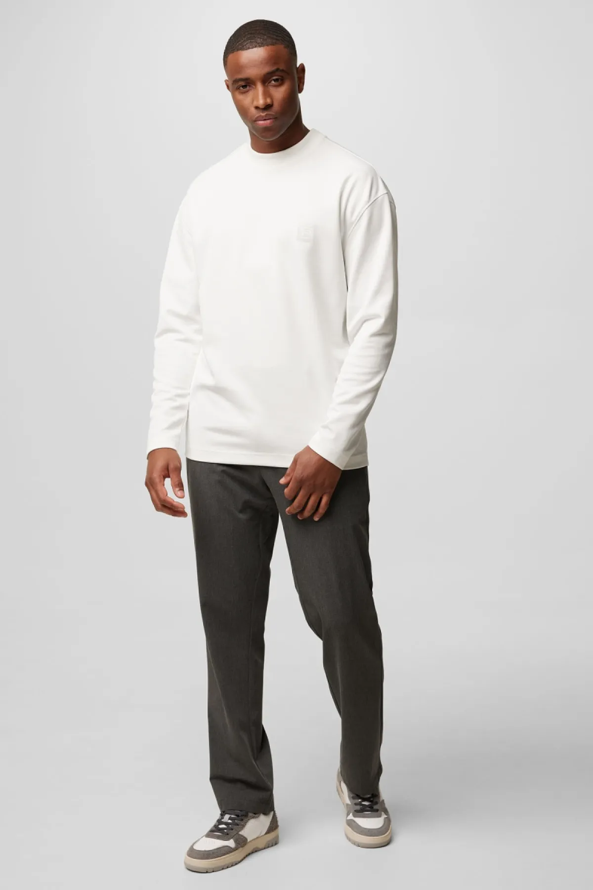 Monogram long sleeve t-shirt off white