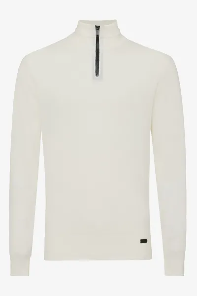 Half zip off-white