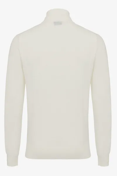 Half zip off-white