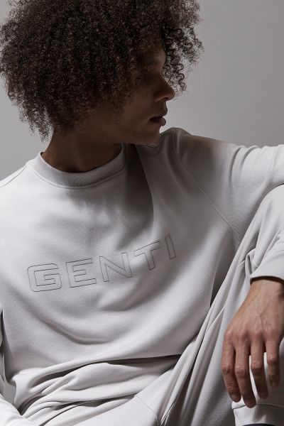 LOGO SWEATER KIT