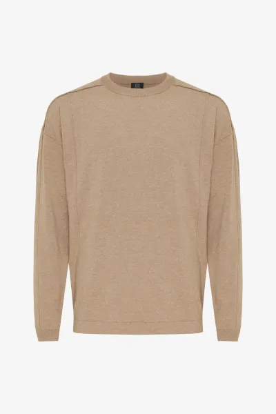 Relaxed round neck | Zand