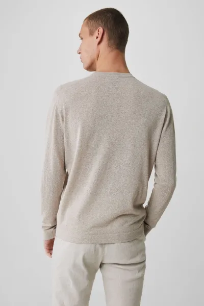 Round neck beige