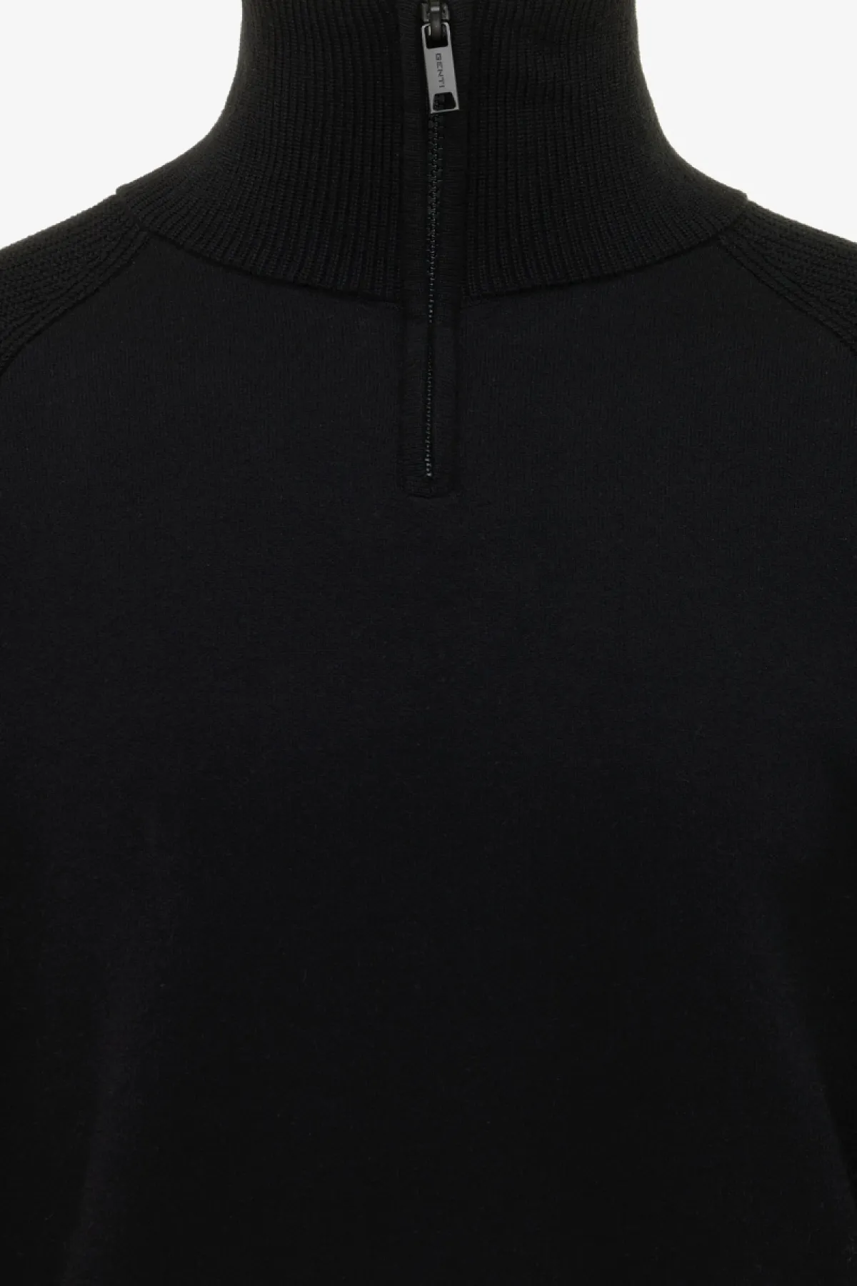 Zip Turtle Neck | Zwart