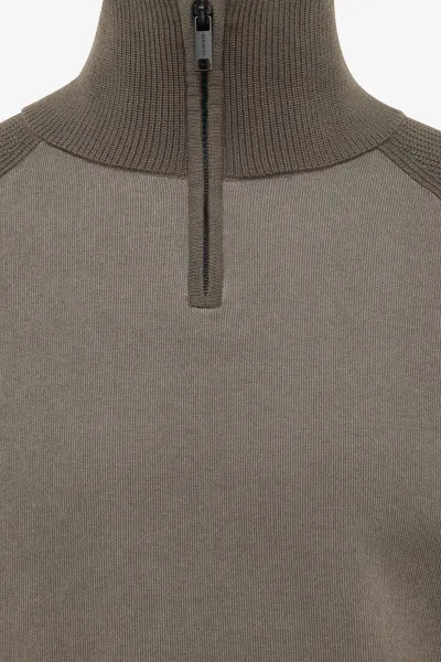 Zip Turtle Neck | Bruin