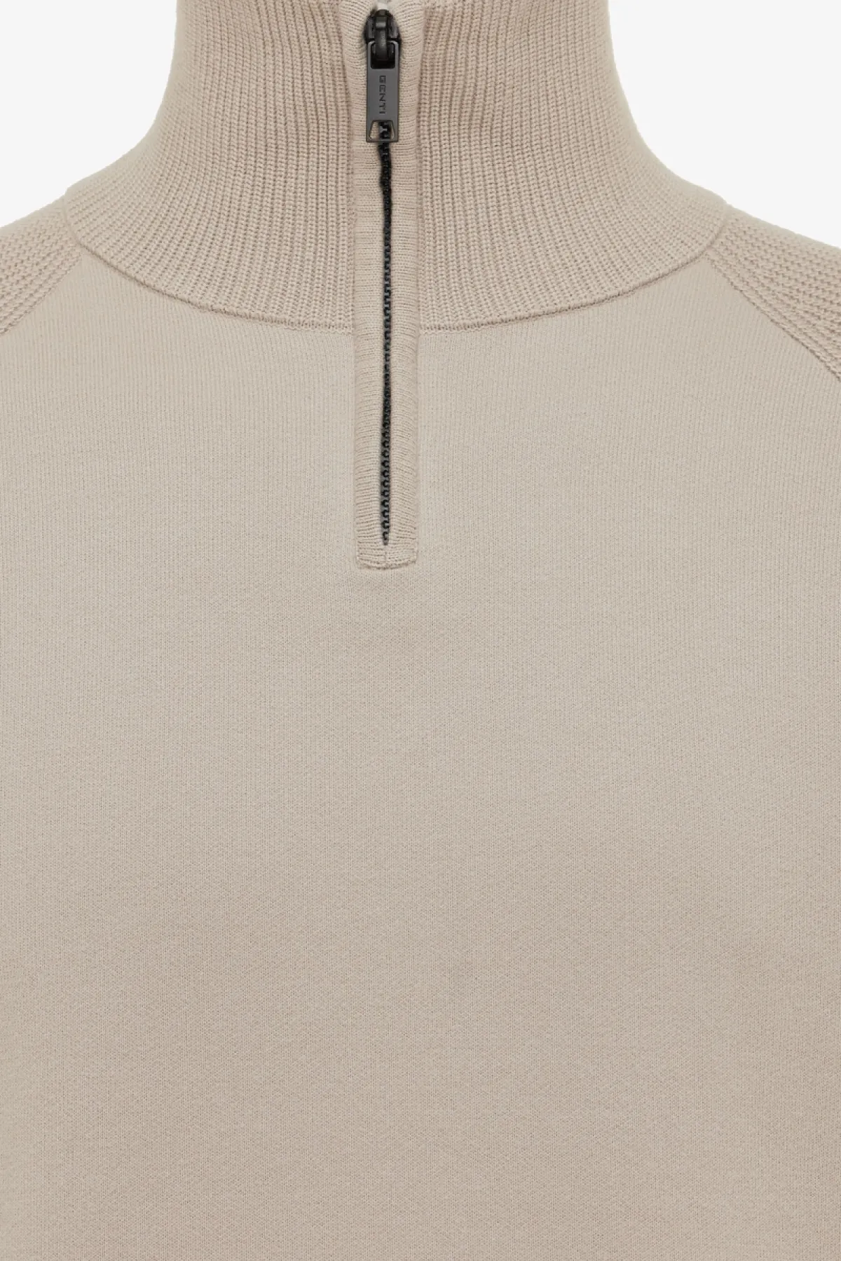 Zip Turtle Neck | Beige