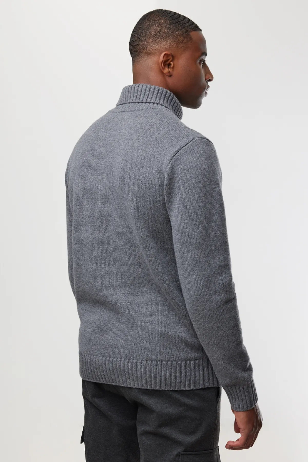 Cable Knit Roll Neck | Grijs