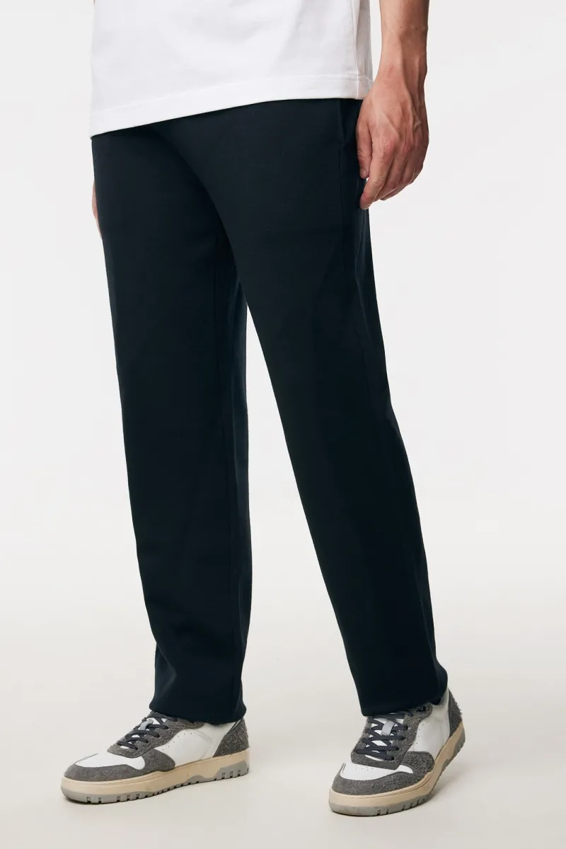 Monogram Raye Trousers | Zwart