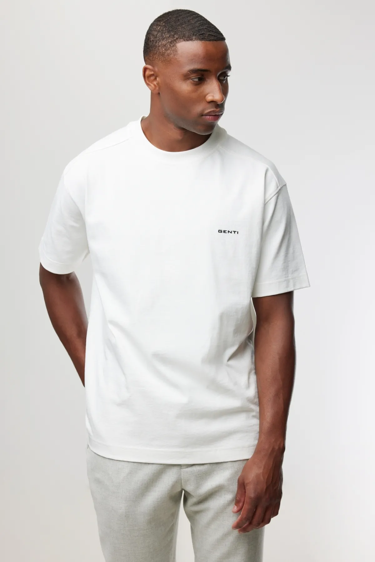 T-shirt flowerprint | Wit