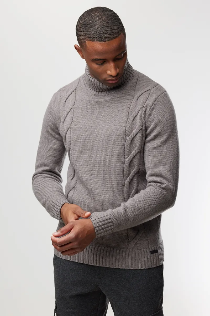 Cable Knit Roll Neck | Bruin