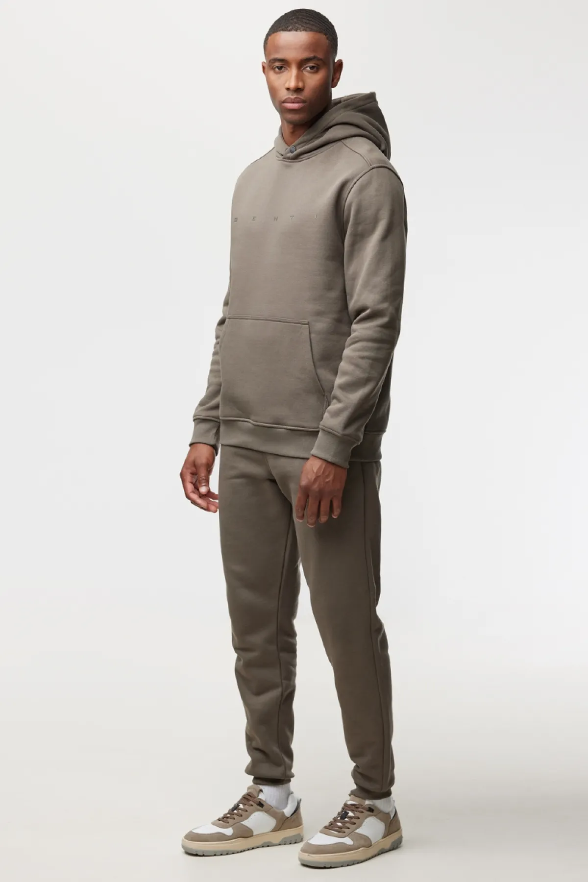 Basic Hoodie | Bruin
