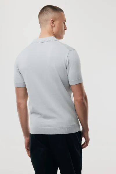 Polo met 2 knopen | Lichtblauw