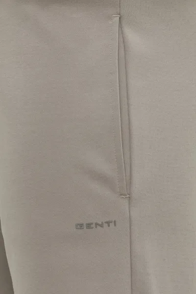 Tech Sweatshort | Bruin