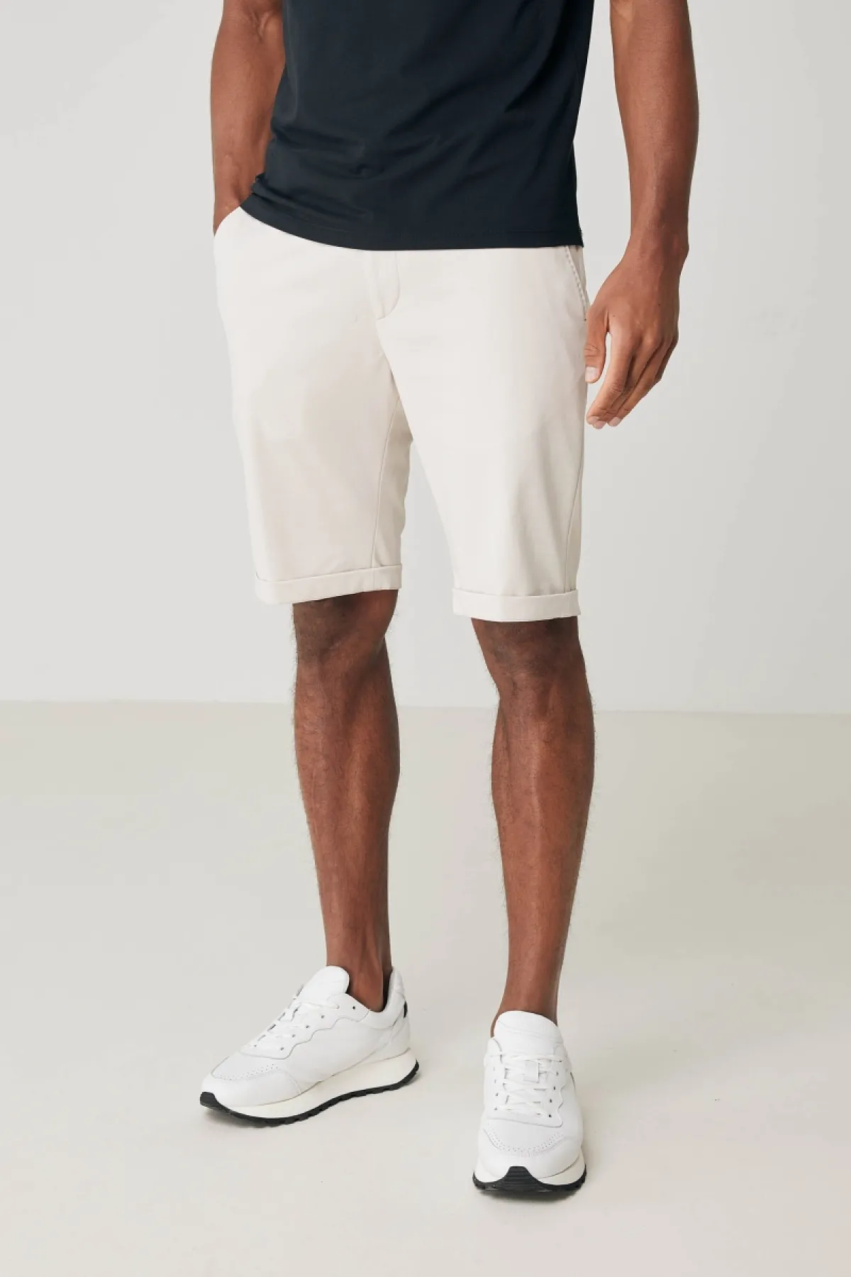 Shorts | Sand