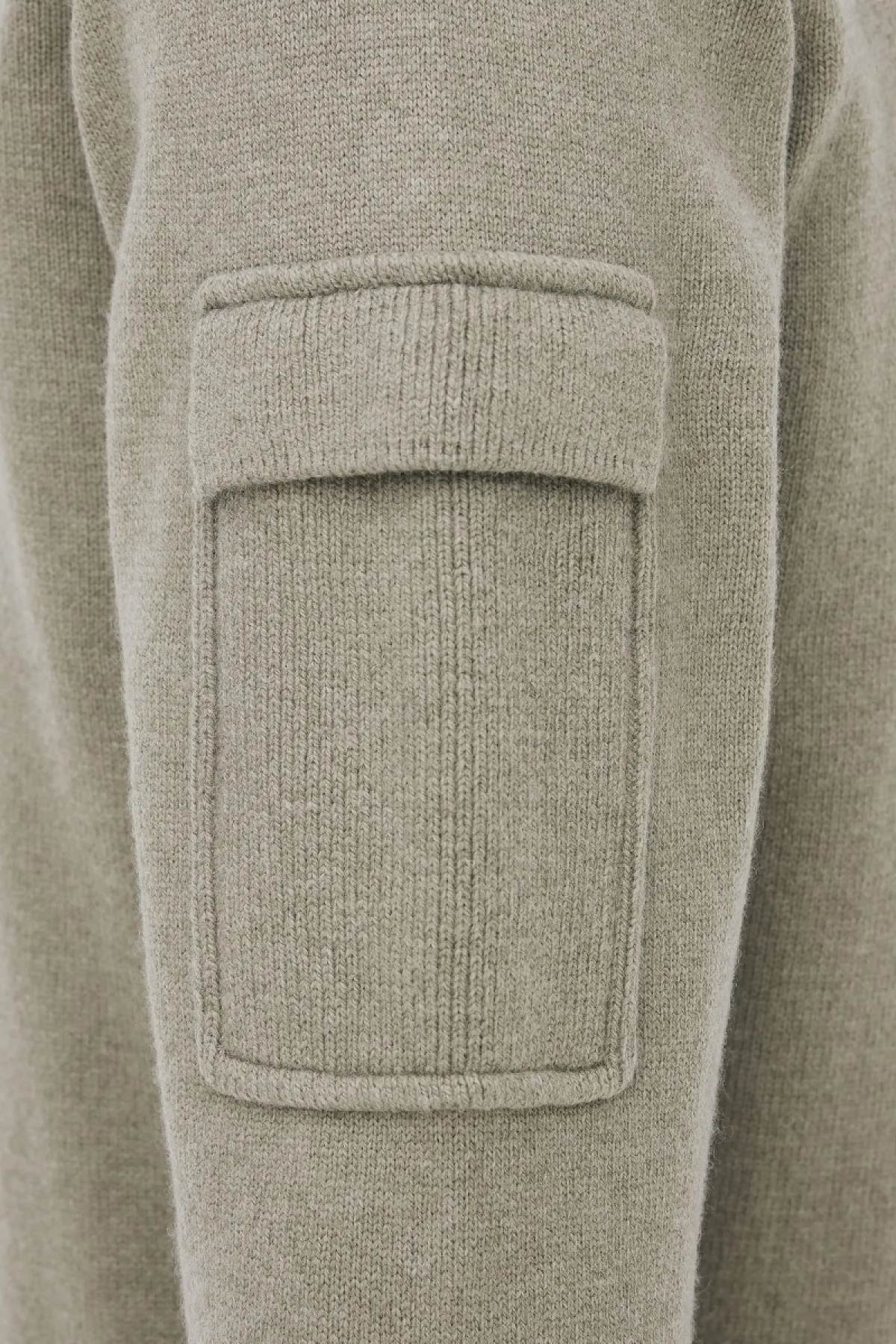 Turtle Zip | Light Taupe