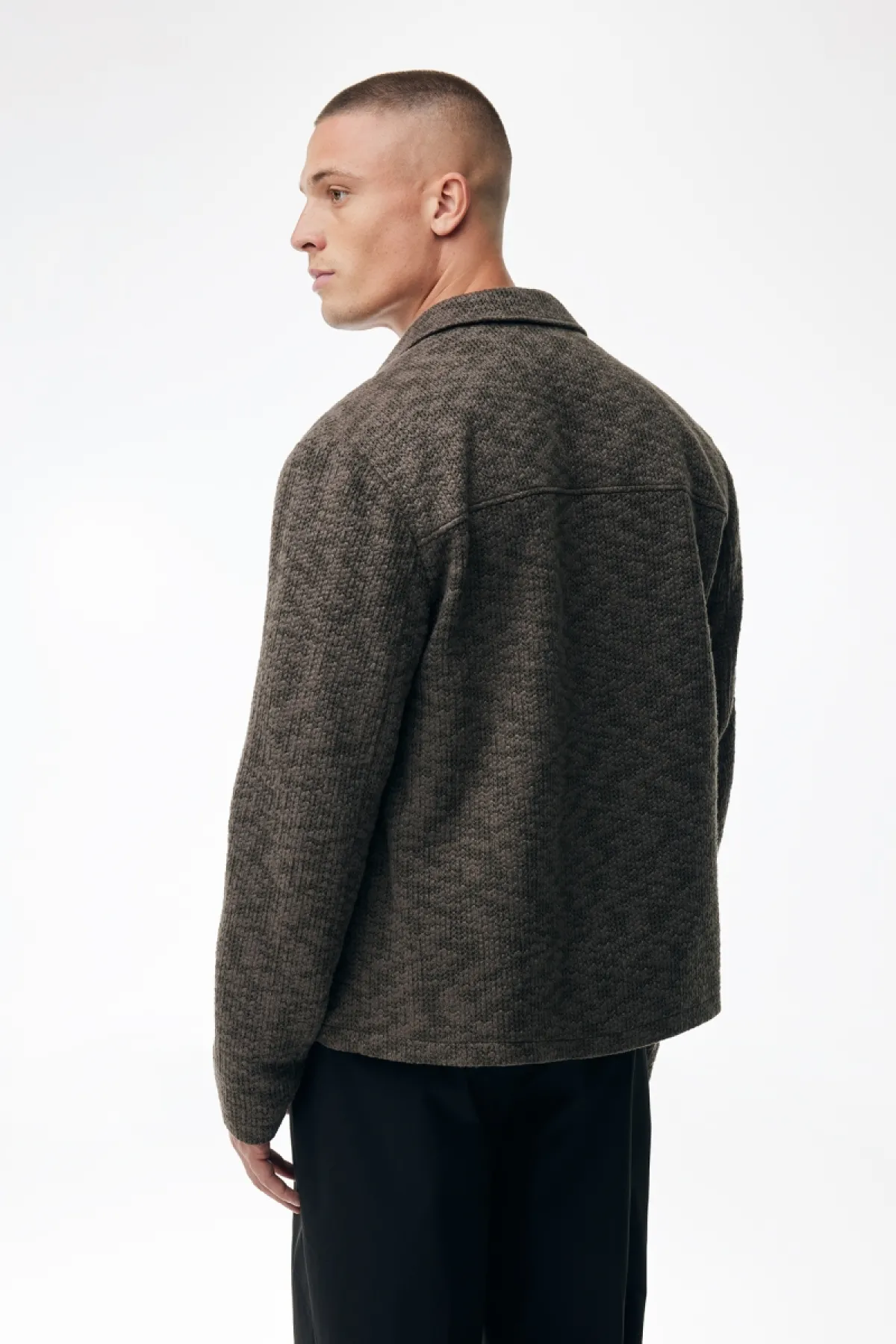 Monogram Gebreid Jack | Bruin
