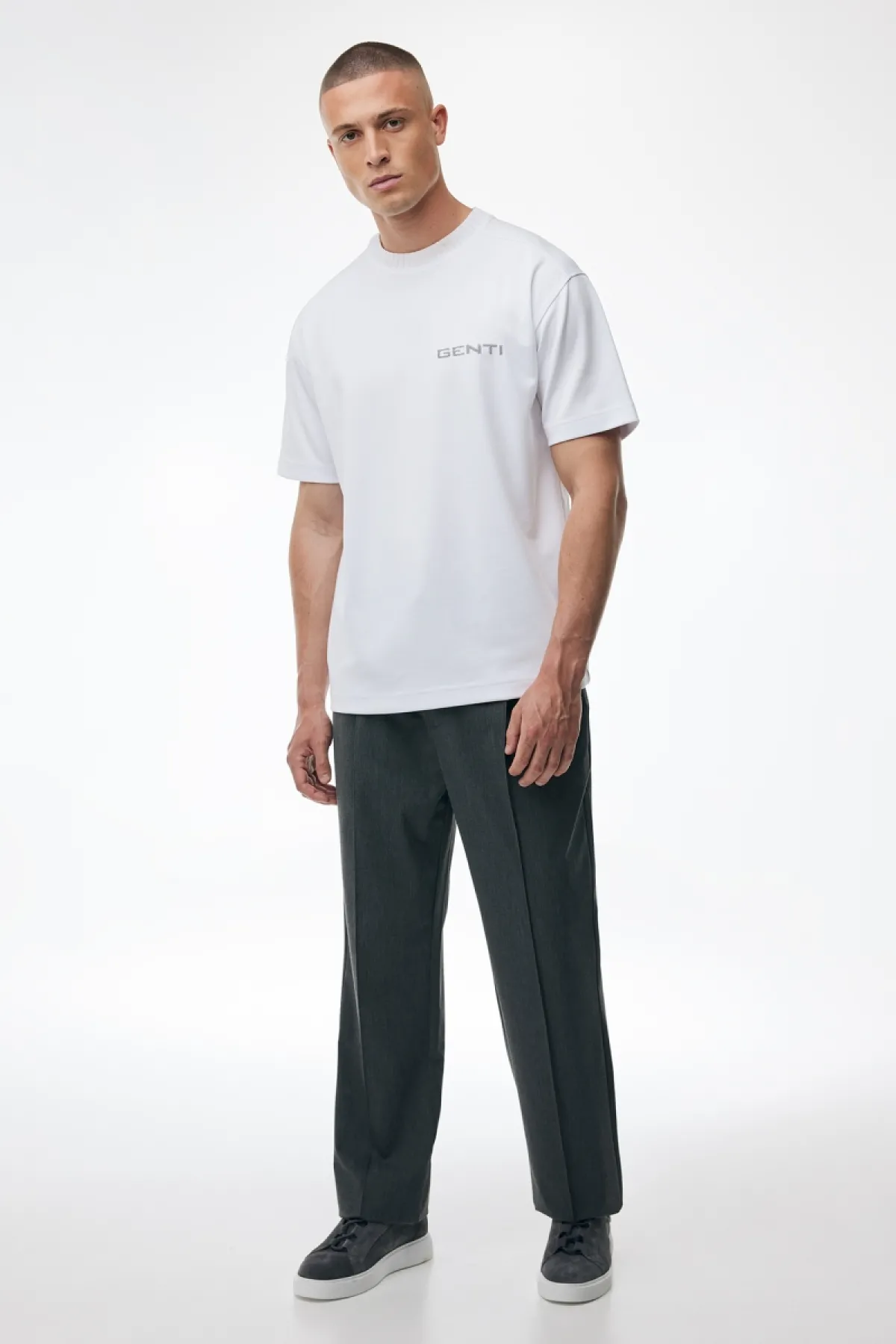 Embroidered Logo T-shirt | Wit