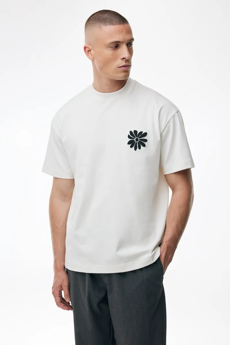 Floral Embroidery T-shirt | Off White