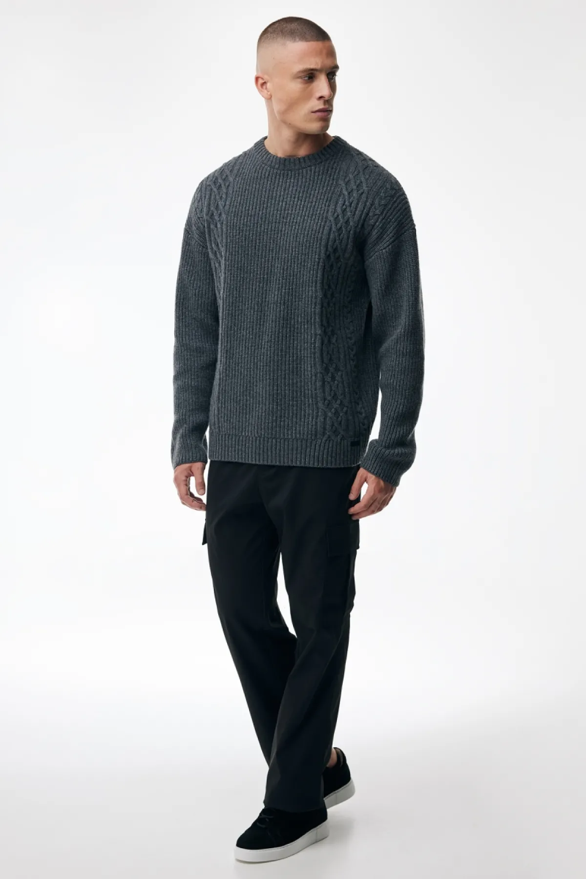 Cable Roundneck | Donkergrijs