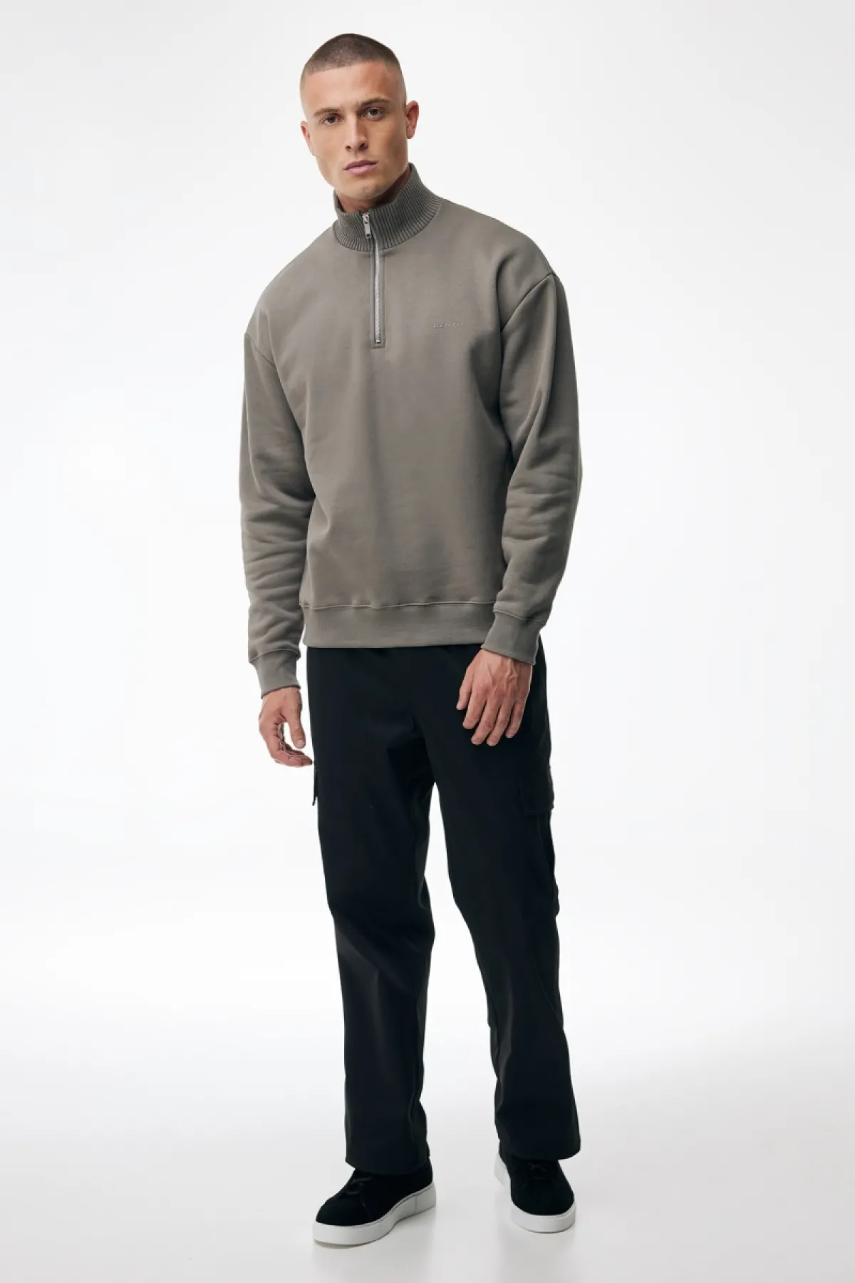Turtle Half Zip Sweater | Taupe