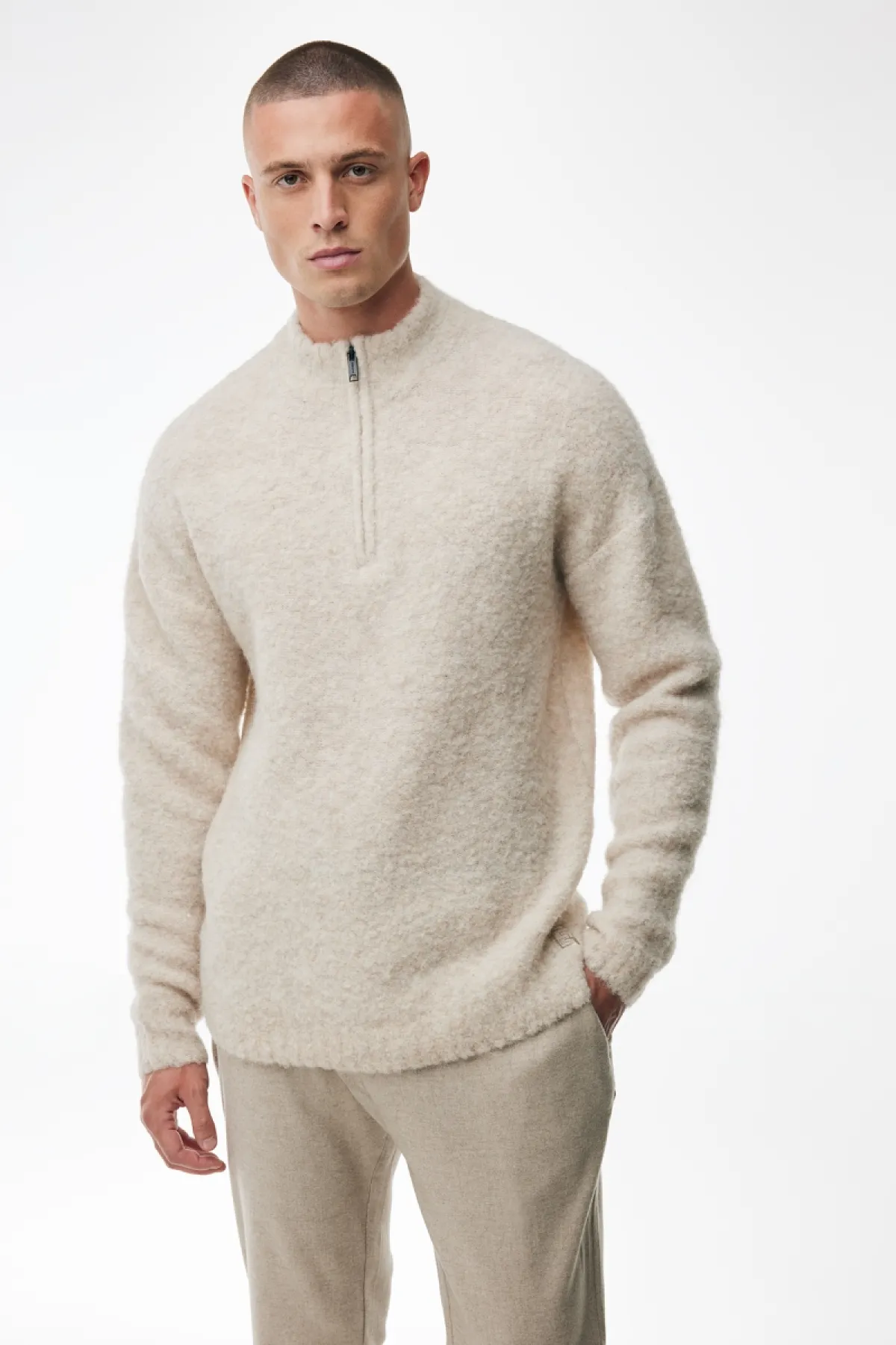 Monogram Turtle Zip | Off White