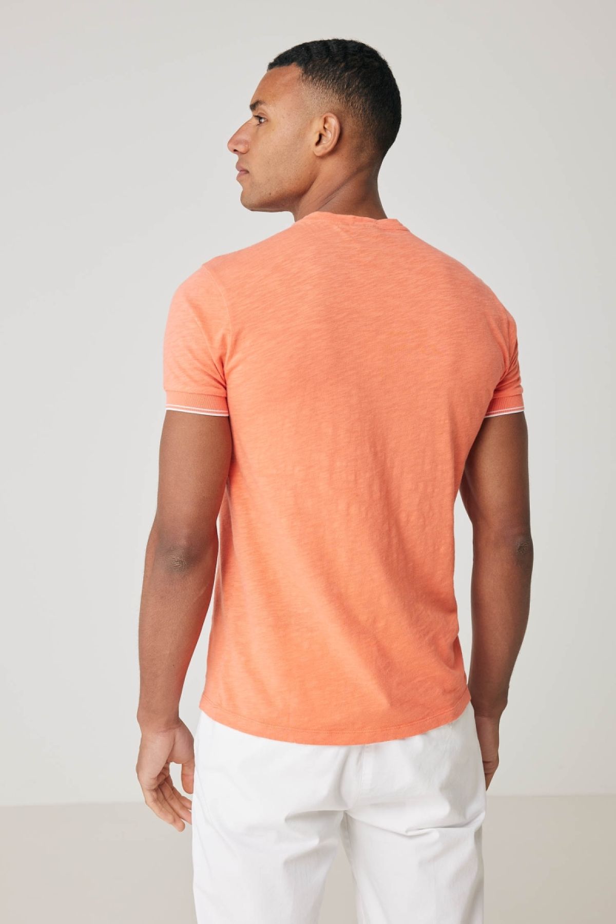 Gewassen T-shirt oranje