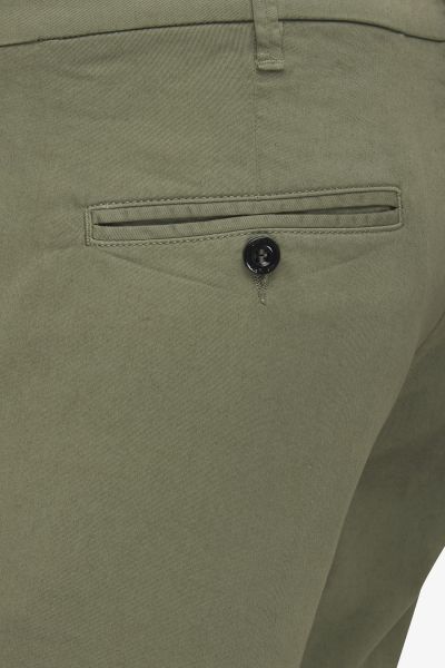 Katoen stretch shorts groen