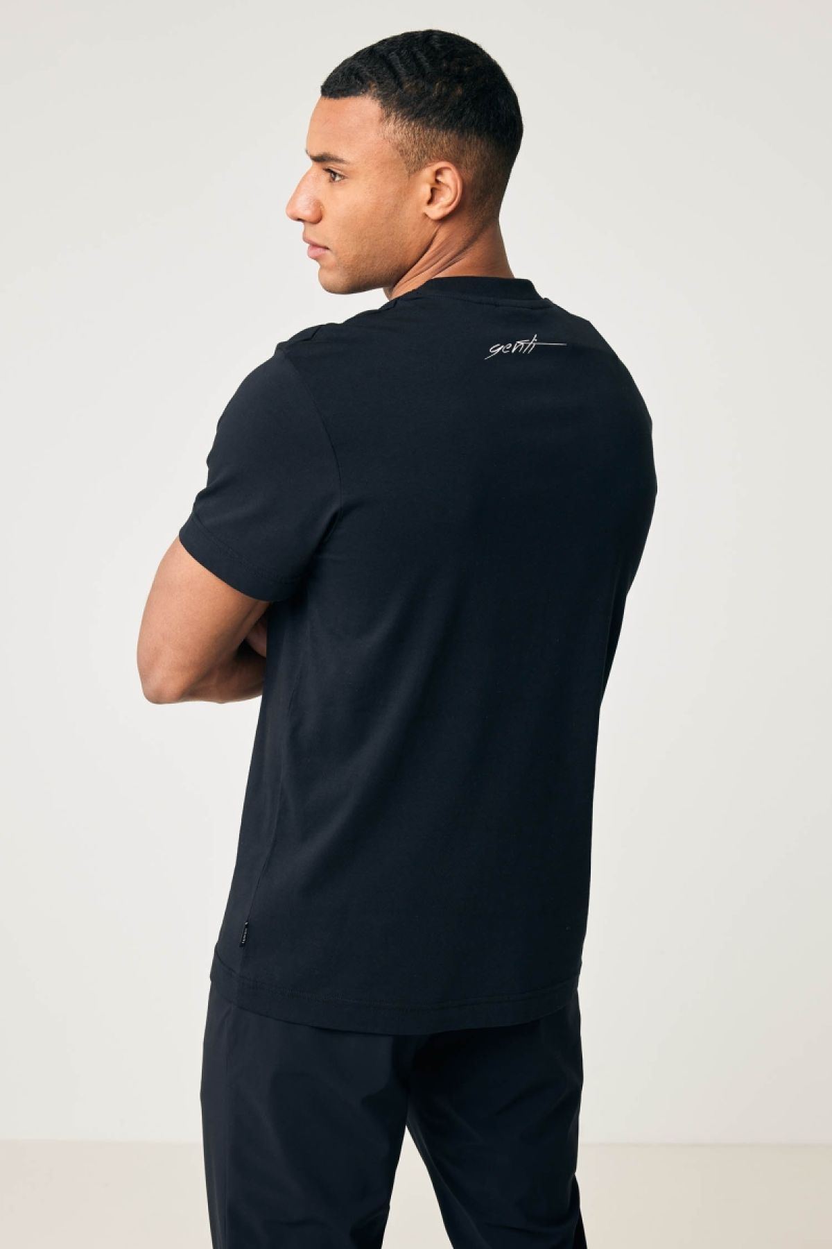 T-shirt flower print black