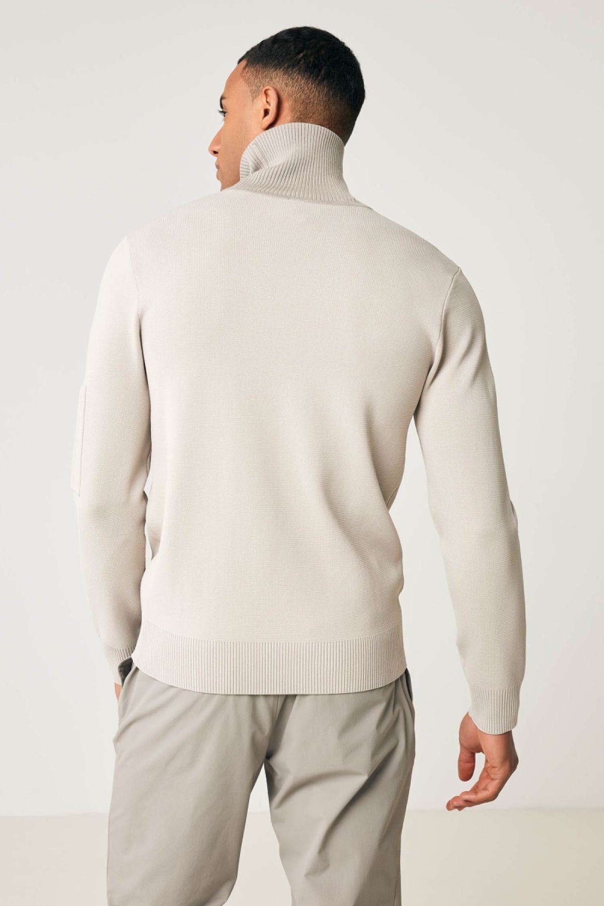 Cool dry heavy rollneck beige