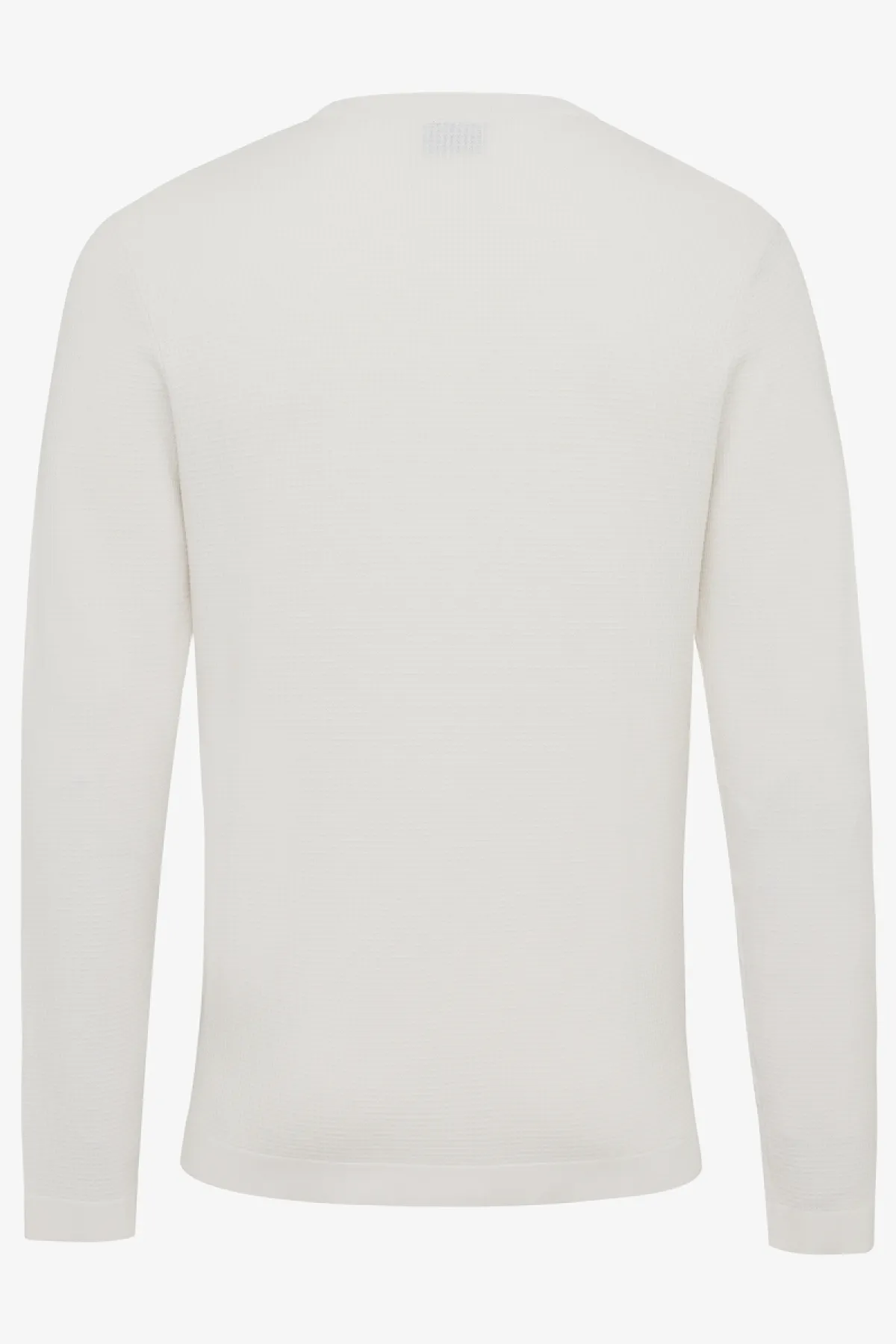 Cool dry round neck off-white