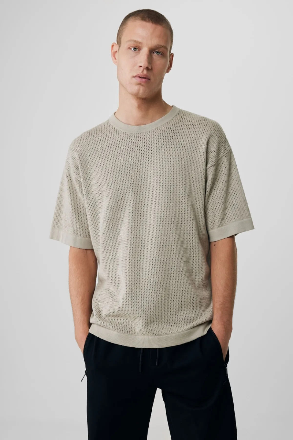 Crochet t-shirt beige
